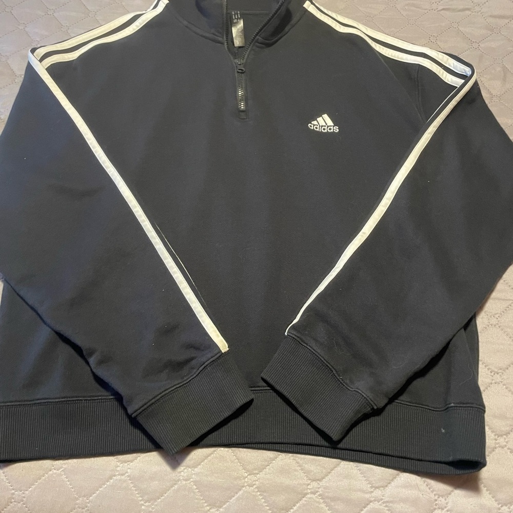 Adidas Women’s short sweatshirt